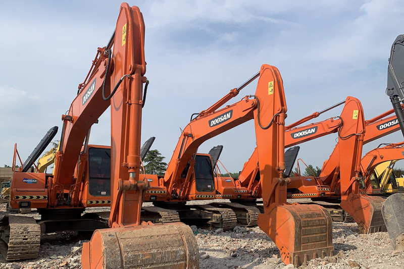 Tips To Help You Find The Perfect Used Doosan Excavator