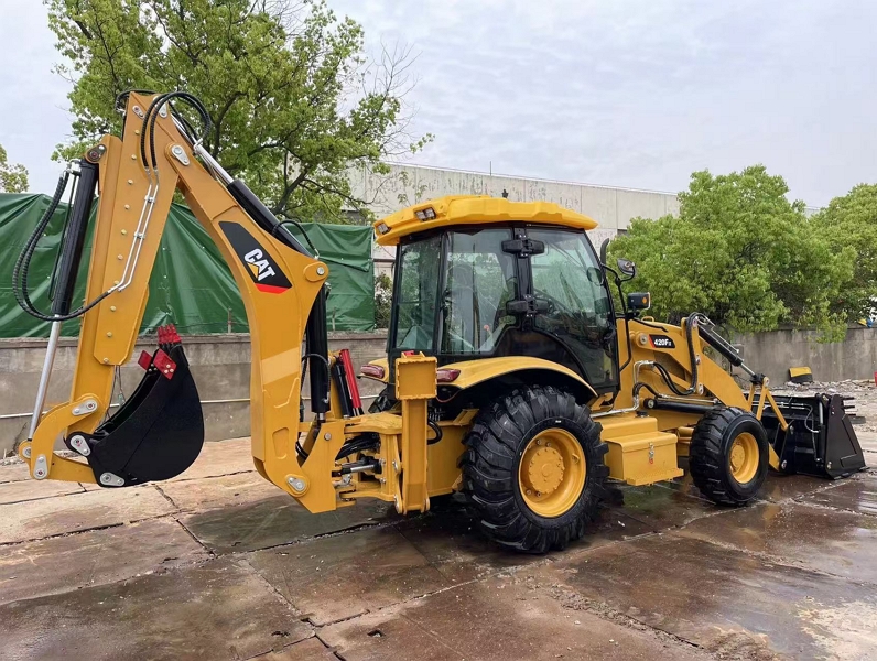 Cat420Fll Boutique And Compact Wheel Backhoe Loader Made in Japan