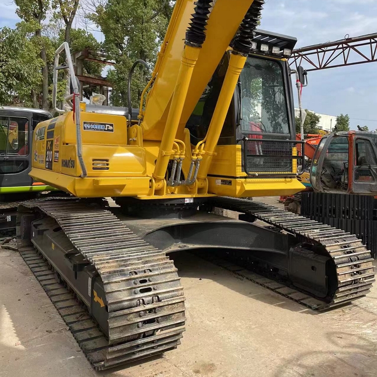 Komatsu PC210LC-8 Used 21 Tons Hydraulic Excavator Made in Japan Cheap Wholesale