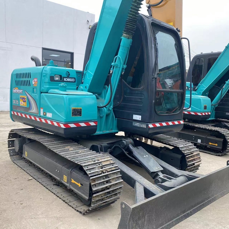 Kobelco SK75-8 Used 7 Tons Excavator Equipped with Turbocharger For Sale
