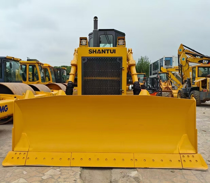 Shantui SD22 Used Hydraulic Powerful And Almost New Chinese Brand Bulldozer for Sale 