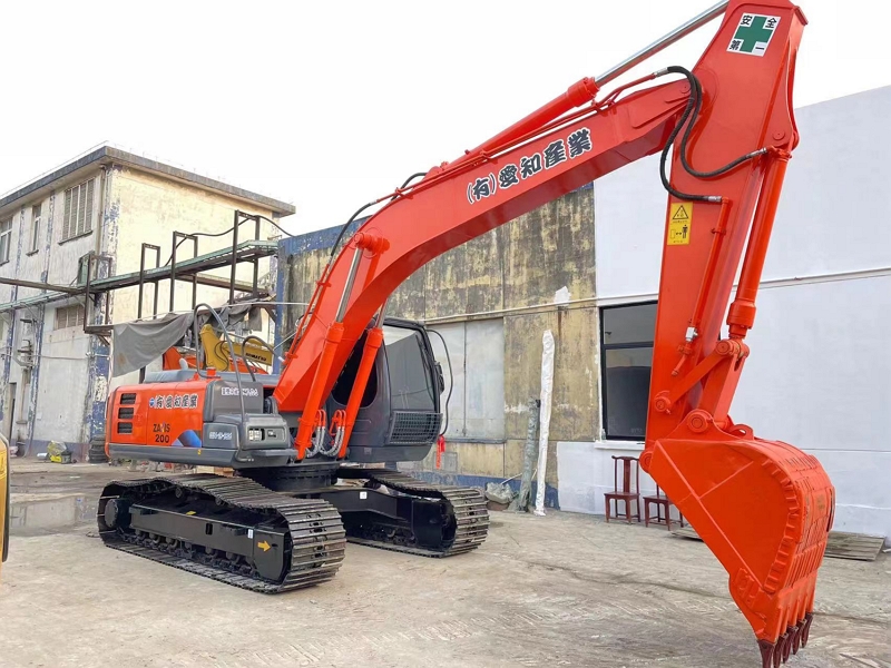 Hitachi ZX200 Japan Original Hydraulic Crawler Used Excavator 20 Ton for Sale
