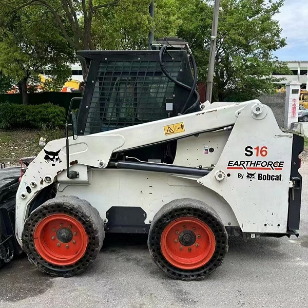 Bobcat S16 Used Compact And Reliable Skidsteer Loader for Sale