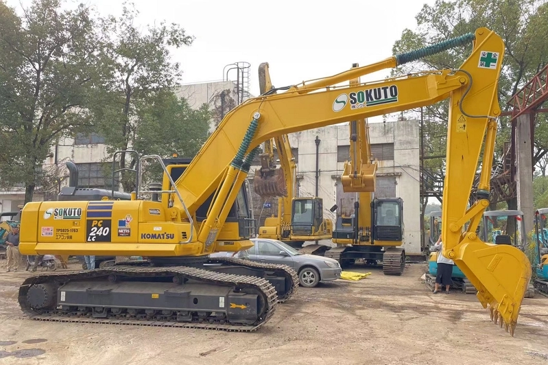 How Do Suppliers Provide After-Sales Service And Guarantee For Used Excavators?