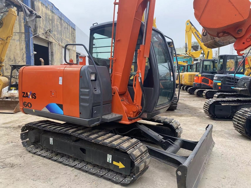 Hitachi ZX60 Used 6ton Japan mini perfect conditon hydraulic crawler Excavator for Sale