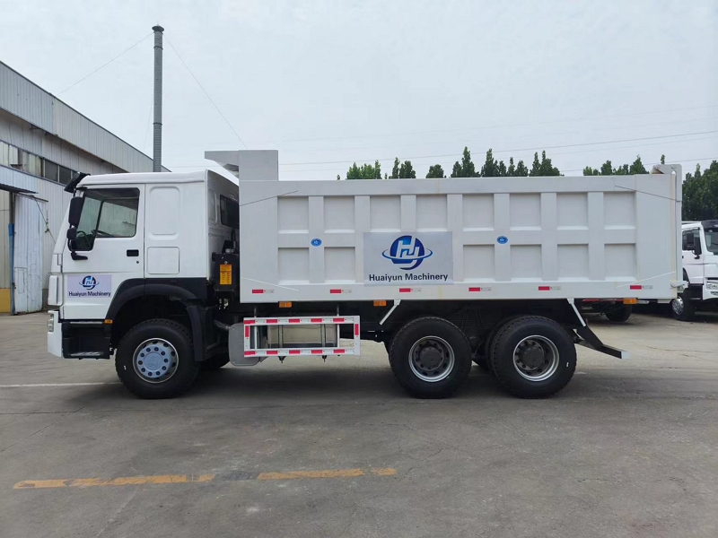 sinotruk howo 371 truck Tipper Truck good performance 6x4 8x4 dump truck