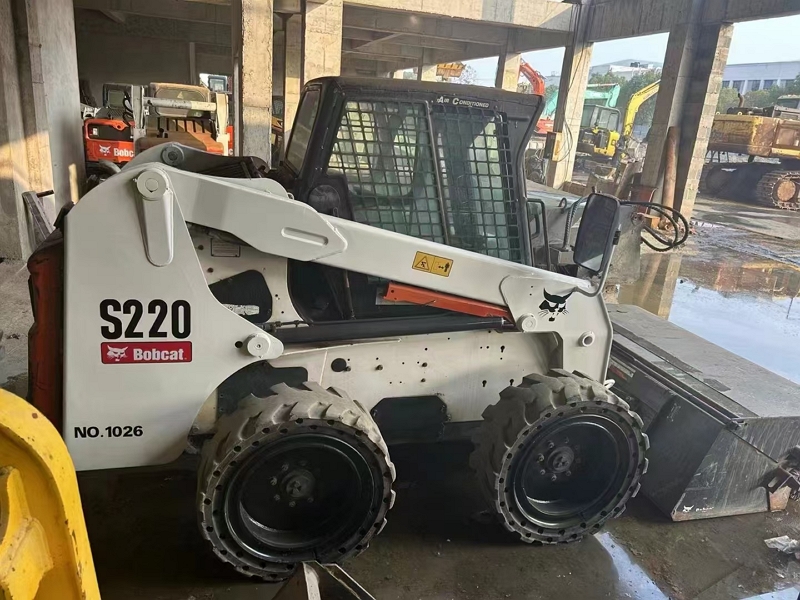 Bobcat S220 Used high cost performance And Efficiency Skidsteer Loader for Sale