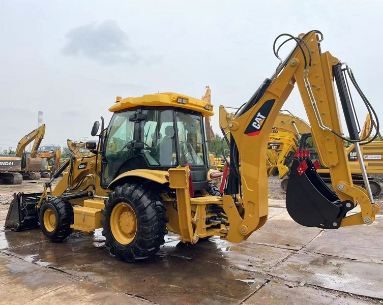 Cat420Fll Boutique And Compact Wheel Backhoe Loader Made in Japan