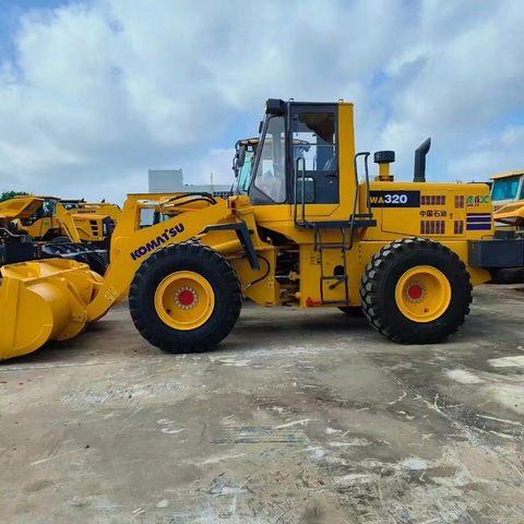Komatsu WA320-3 Used Wheel Loader Engineering Excavator Equipment Wholesale