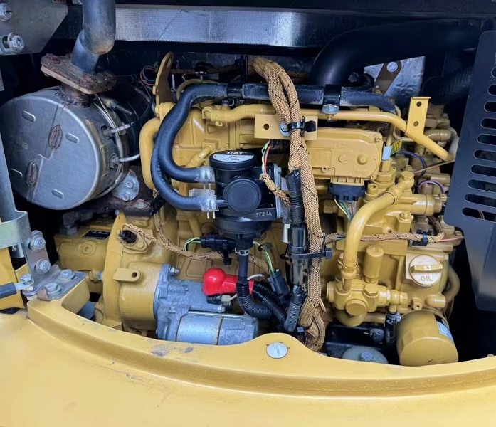 CAT304E2(1)