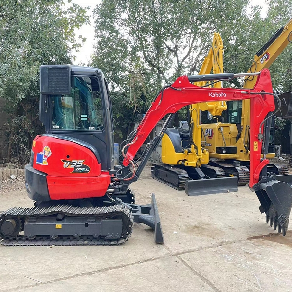 Kubota U35-5 Used High Quality Mini 3Ton Japan Mini Hydraulic Crawler Excavator for Sale