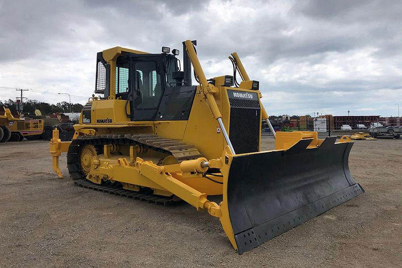 What Should You Check Before Buying a Used Bulldozer?