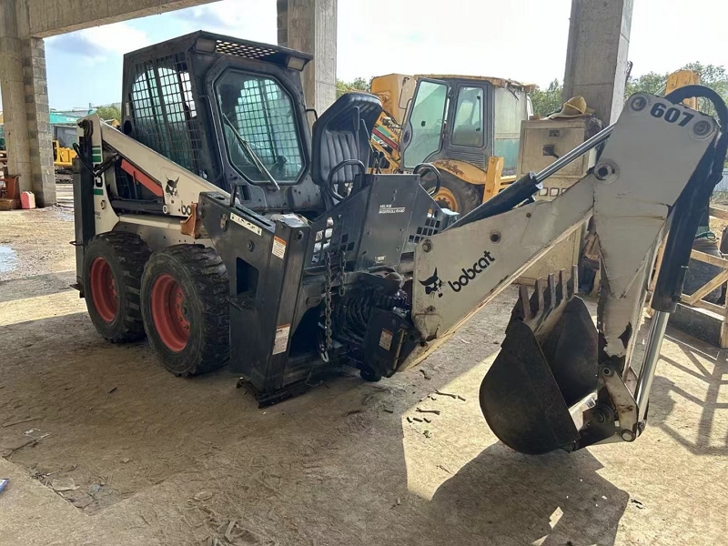 Bobcat S753used Skid steer loader7
