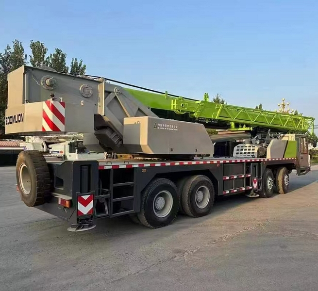Zoomlion ZTC550V Used 55 Tons Powerful And Efficient Hydraulic Crane Saves Energy