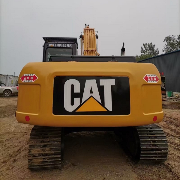 Caterpillar 320D Used Low Working Hours And Recent Year 20 Tons Original Hydraulic Excavator Made in Japan