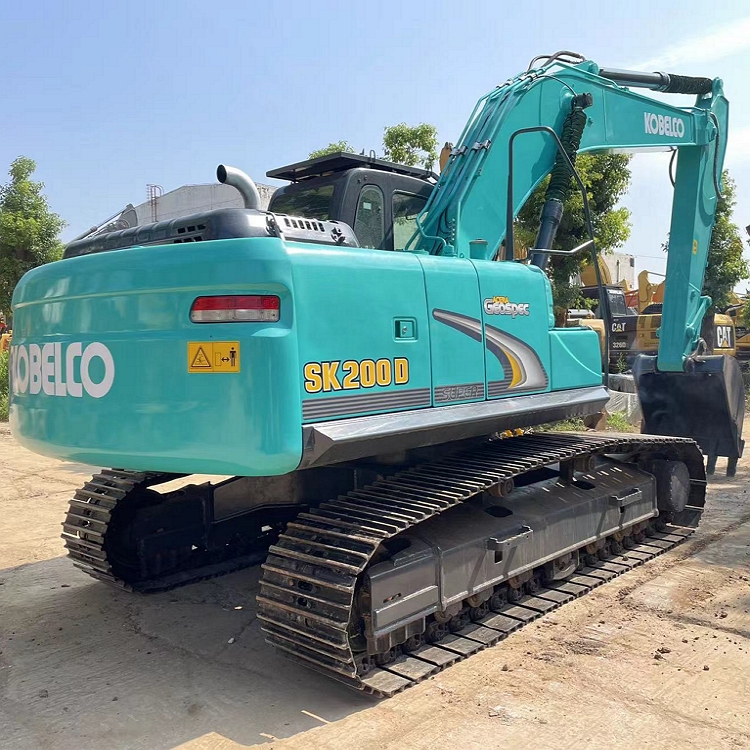 Kobelco SK200-8 Second Hand 20 Tons Medium Excavator Equipped with Hino J05E Engine