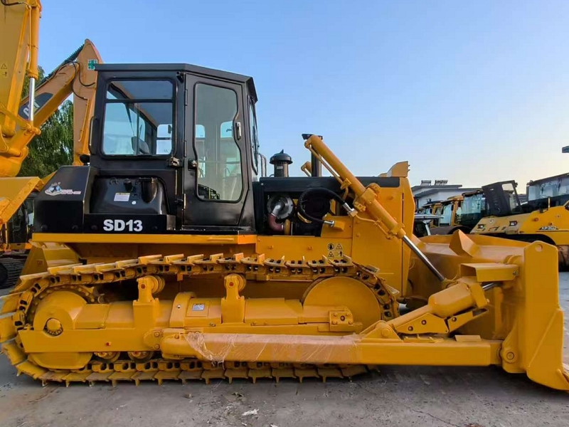 Shantui SD13 Used Chinese brand 130HP Earth Moving Crawler Bulldozer Wholesale