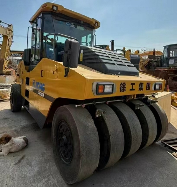  XCMG 303K Second Hand Reliable And High Quality Original Hydraulic Road Roller Made in Japan