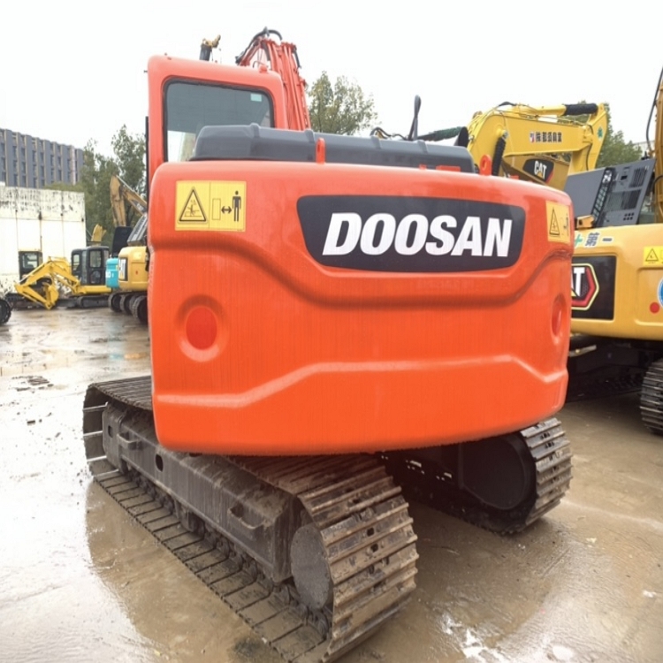 Doosan DX140 Used Medium Crawler Excavator 14 Tons Original South Korea For Sale