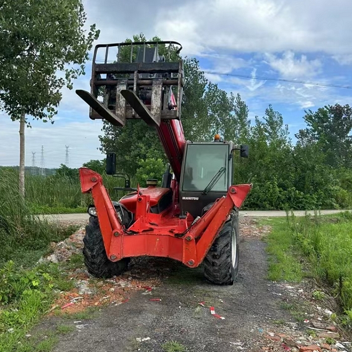 Manitou MT1740 used 17 ton telescopic forklift with 360 degree rotation function wholesale