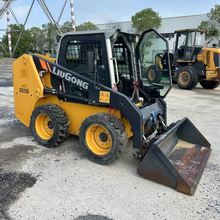 Liugong CLG365B used skid steer loader low noise high efficiency equipment wholesale