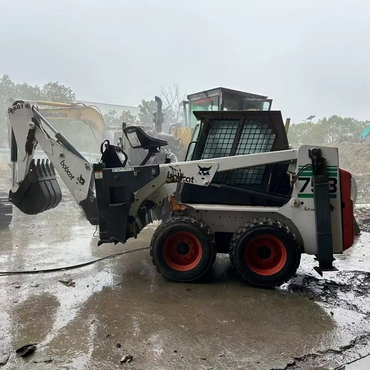 Bobcat S753 Second Hand Skid Steer Loader Radial Lift Loading Equipment Wholesale