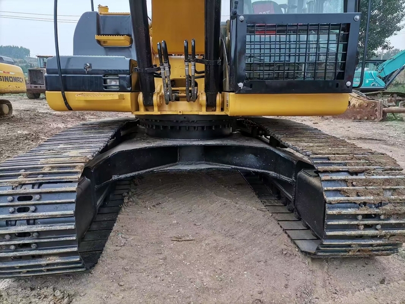 CAT320D(2)