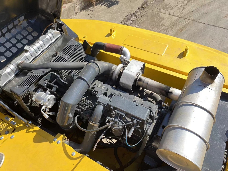 Komatsu PC300-7 excavator supplier8