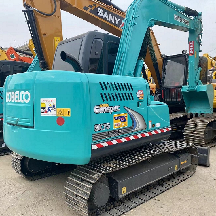 Kobelco SK75-8 Used 7 Tons Excavator Equipped with Turbocharger For Sale