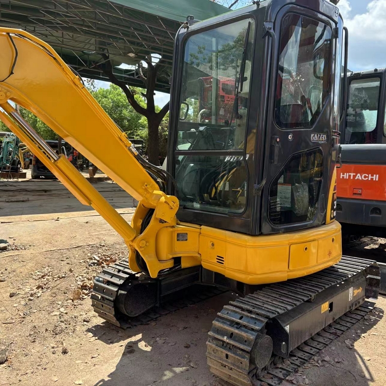 Komatsu PC30MR-2 Second Hand Mini Excavator Lightweight Compact Excavator
