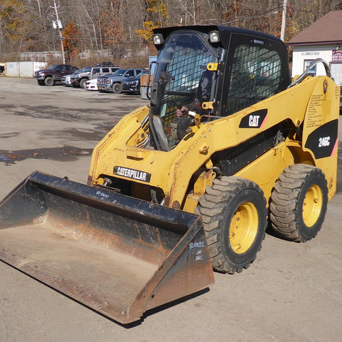 Cat 246C used skid steer loader radial lift narrow construction Japanese original