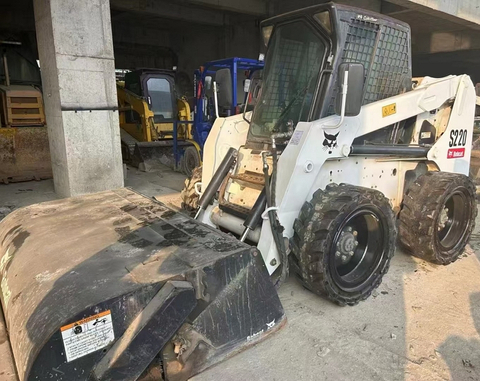 Bobcat S220 Used high cost performance And Efficiency Skidsteer Loader for Sale