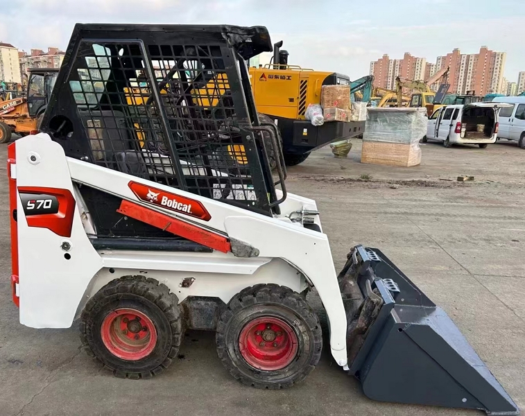 Bobcat S70 Used Compact And Efficiency Skidsteer Loader for Sale