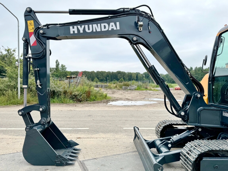 Hyundai HX60 Second Hand 6 Ton Mini Excavator Korea Original Wholesale