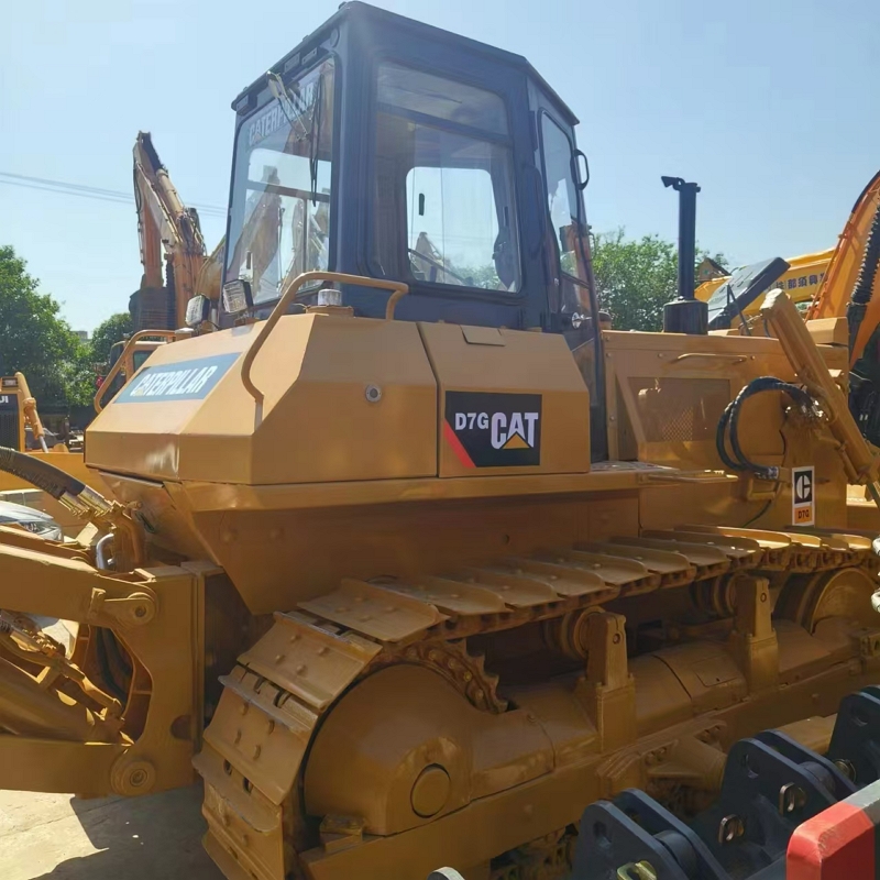 Cat Second Hand D7G Hot Sale And Good Condition Crawler Excavator Made in Japan
