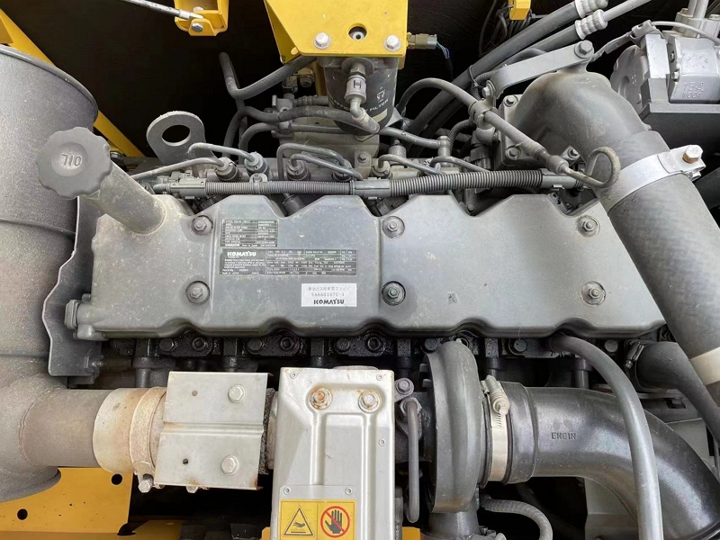 Komatsu PC240LC used excavator 8
