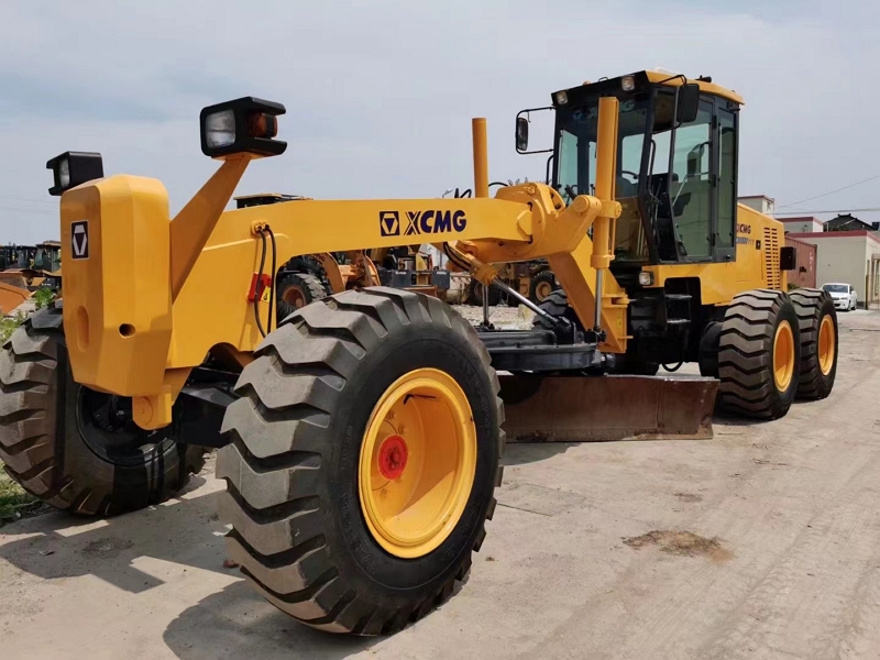 XCMG GR180 used motor grader5