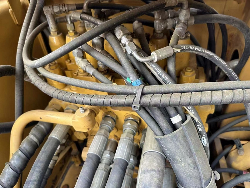 CAT315D2(8)