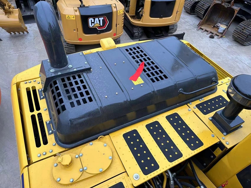 Komatsu PC200-8 used excavator10