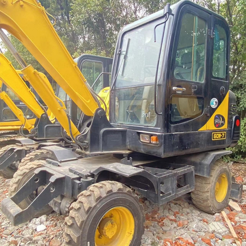 Hyundai 60W-7 Used 5 Ton Wheel Excavator Yanmar Engine For Sale