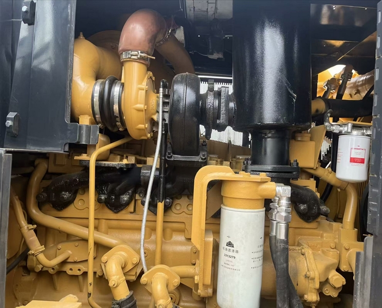 Shantui SD32 bulldozer(2)