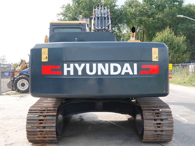 Hyundai 215L Used 21Ton Medium Excavator Hydraulic excavator good quality Digger Wholesale