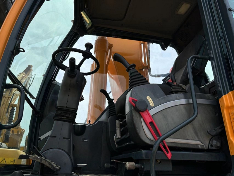 Hyundai 210w-9s