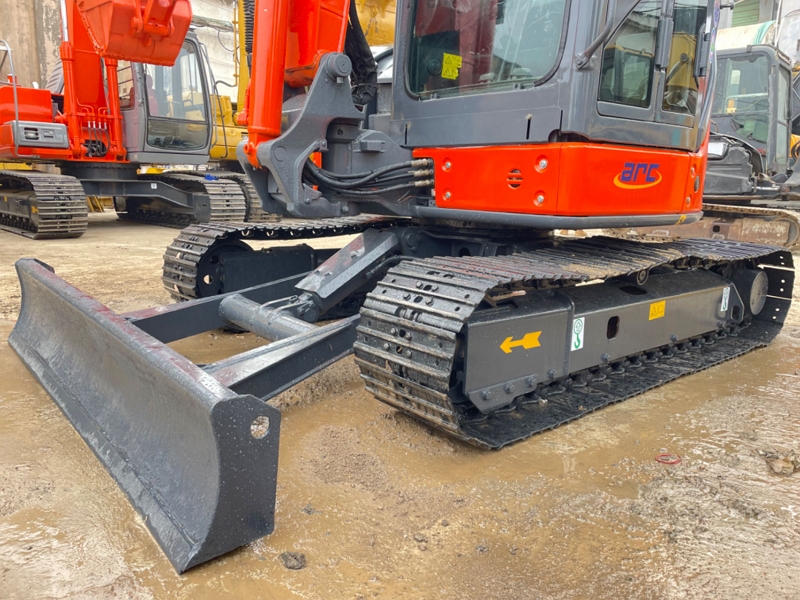Hitachi ZX50U (10)