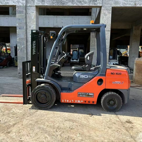 Toyota Second Hand 3 Ton Internal Combustion Forklift Japan Original Wholesale