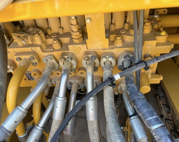 CAT336(1)