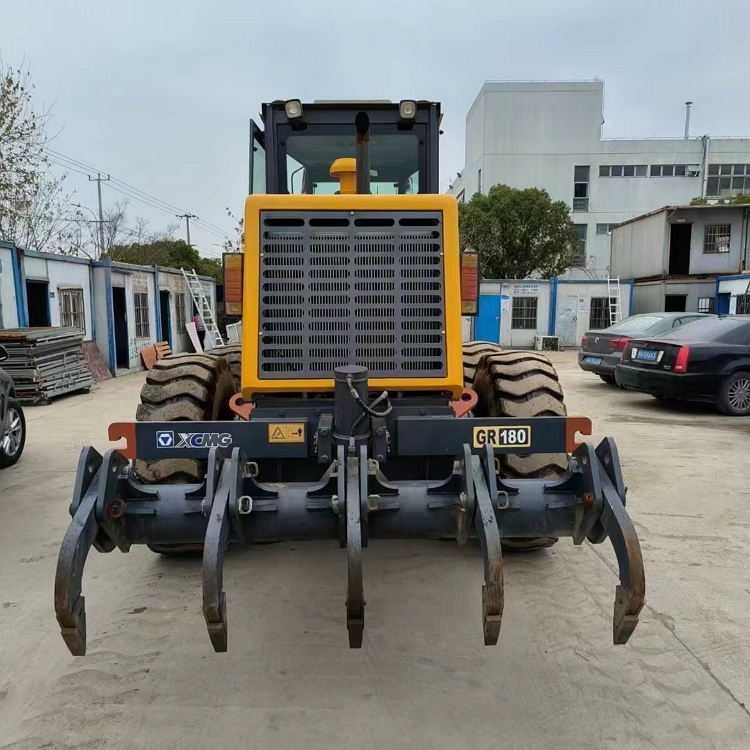 XCMG GR180 Used Motor Grader 360° Blade Rotation Angle Original Wholesale