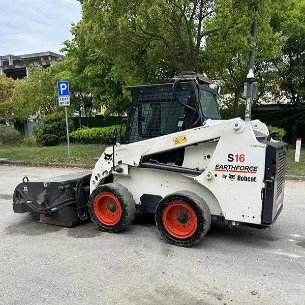 Bobcat S16 Used Compact And Reliable Skidsteer Loader for Sale
