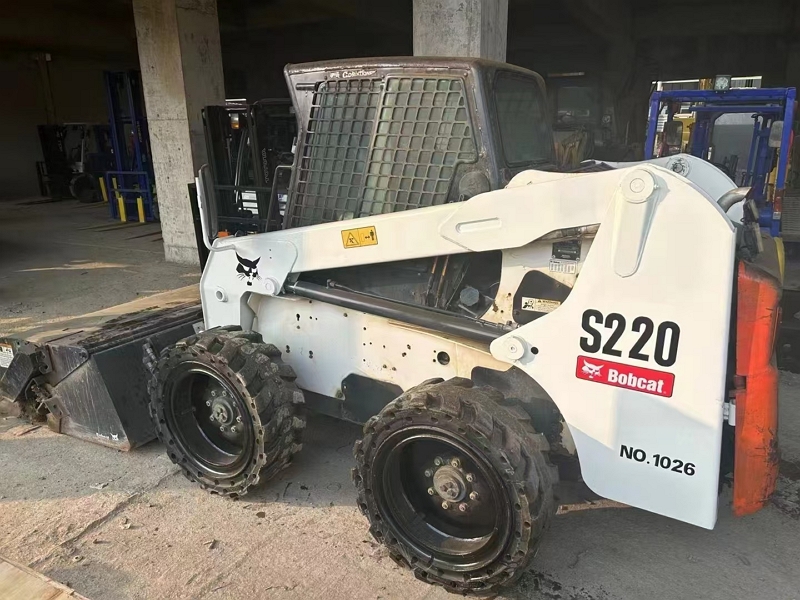 Bobcat S220 Used high cost performance And Efficiency Skidsteer Loader for Sale