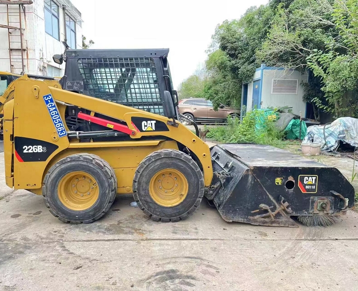 Cat226 Second Hand Cleaning Function Original Mini Wheel Loader for Sale